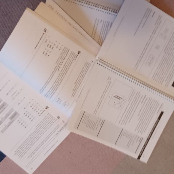 Bundle of Singapore Math Home instruction and Textbooks grades 1-3 - Picture 6 of 8